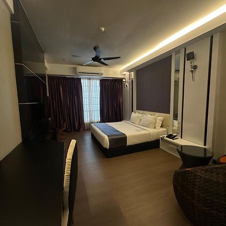 The Sterling Boutique Hotel Melaka Esterno foto