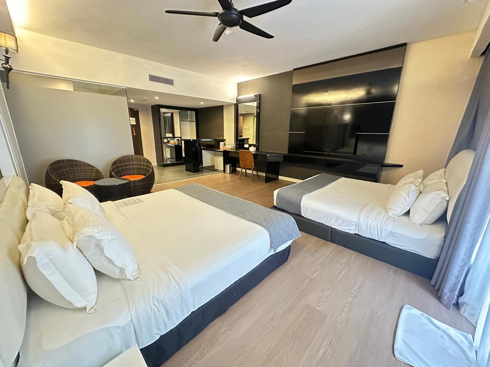 The Sterling Boutique Hotel Melaka Esterno foto